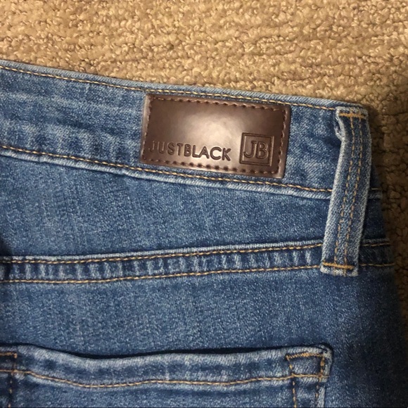 Just black cropped ripped blue jeans size 27 - Picture 5 of 6